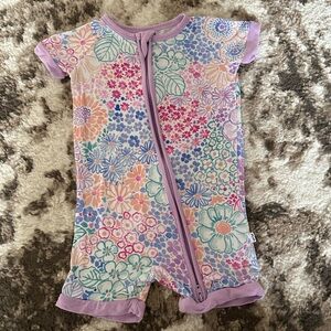 Little Sleepies doodle blooms shorty